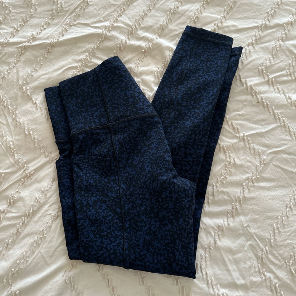 Athleta Blue and Black Patterned Leggings